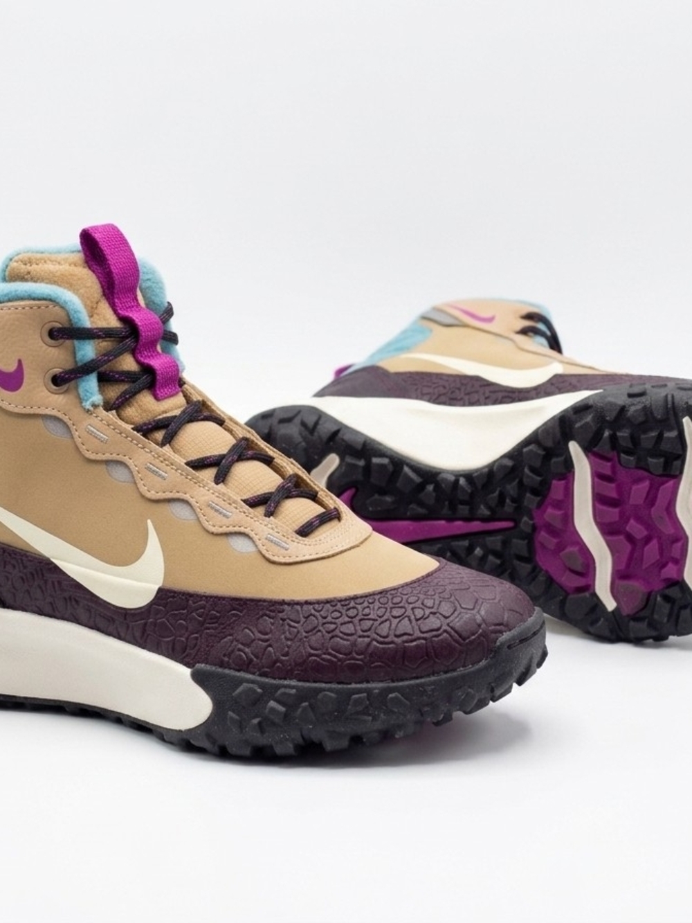 Nike Kids Tan & Purple Trail Mid-Top Sneakers